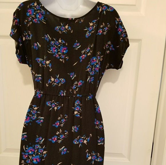 FOREVER 21 dress - Picture 2 of 2